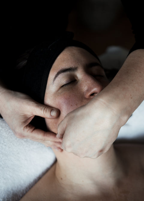Menteath Gua Sha & Facial Roller